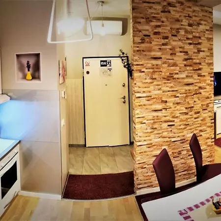 Apartmani Peyton Slavonski Brod Extérieur photo